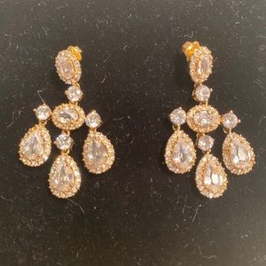 Chandelier style earrings